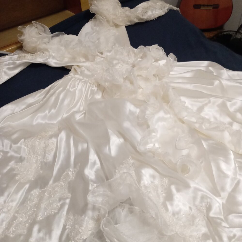Wedding dress